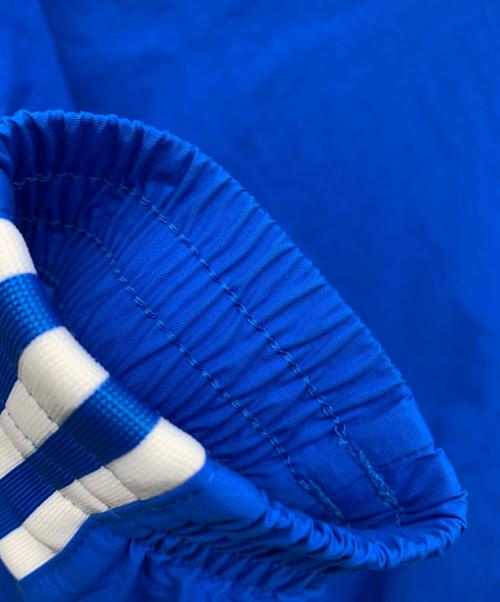 adidas（アディダス）adidas (アディダス) ナイロンジャケット ブルー サイズ:Sの古着・服飾アイテム