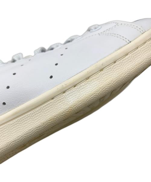 adidas（アディダス）adidas (アディダス) スニーカー ホワイト×グリーン サイズ:26.5 未使用品の古着・服飾アイテム