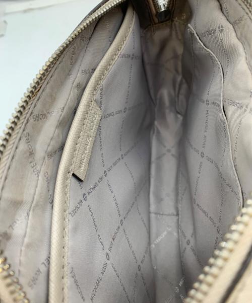 MICHAEL KORS（マイケル・コース）MICHAEL KORS (マイケル・コース) ショルダーバッグ グレーの古着・服飾アイテム