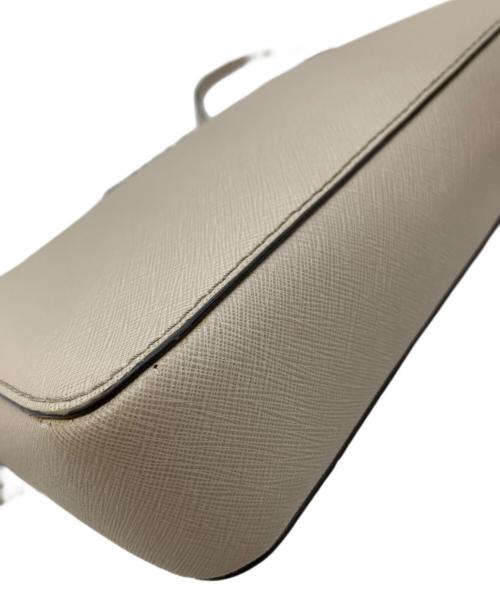 MICHAEL KORS（マイケル・コース）MICHAEL KORS (マイケル・コース) ショルダーバッグ グレーの古着・服飾アイテム