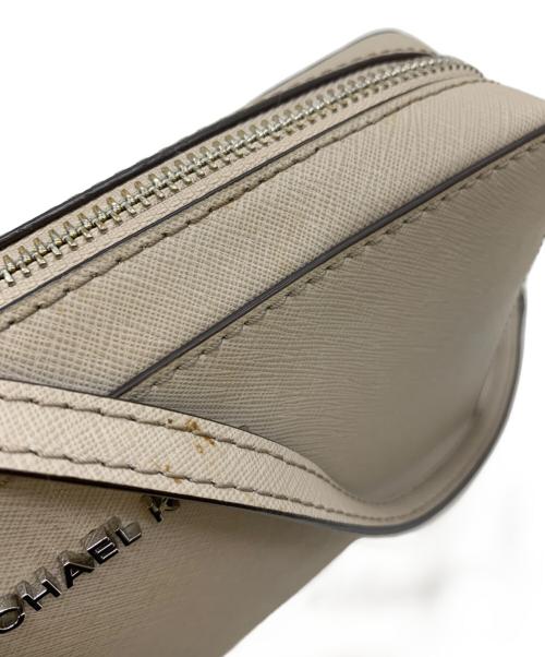 MICHAEL KORS（マイケル・コース）MICHAEL KORS (マイケル・コース) ショルダーバッグ グレーの古着・服飾アイテム