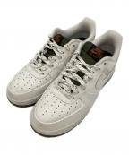 NIKEナイキ）の古着「AIR FORCE 1 07 LV8」｜ホワイト
