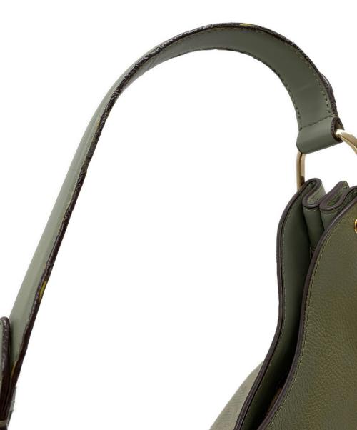 MICHAEL KORS（マイケル・コース）MICHAEL KORS (マイケル・コース) ジョアン ラージロゴ パーフォレーテッドスエード ショルダーバッグ グリーンの古着・服飾アイテム