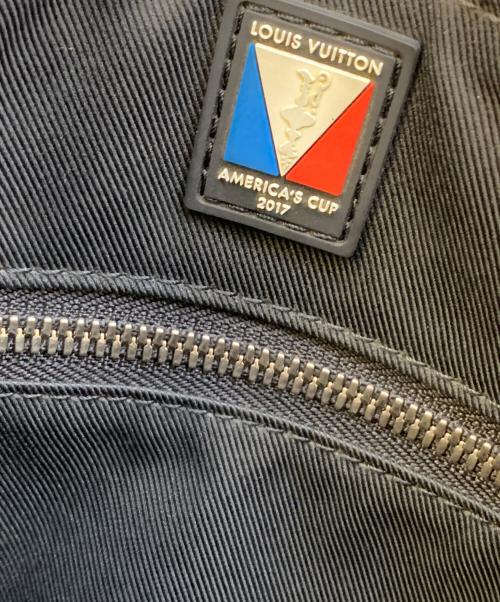 LOUIS VUITTON（ルイ ヴィトン）LOUIS VUITTON (ルイ ヴィトン) ショルダーバッグ ネイビーの古着・服飾アイテム