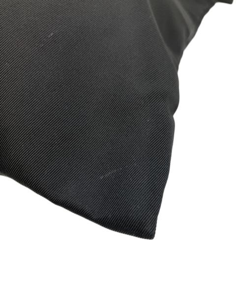 PRADA（プラダ）PRADA (プラダ) ナイロンショルダーバッグ ブラックの古着・服飾アイテム