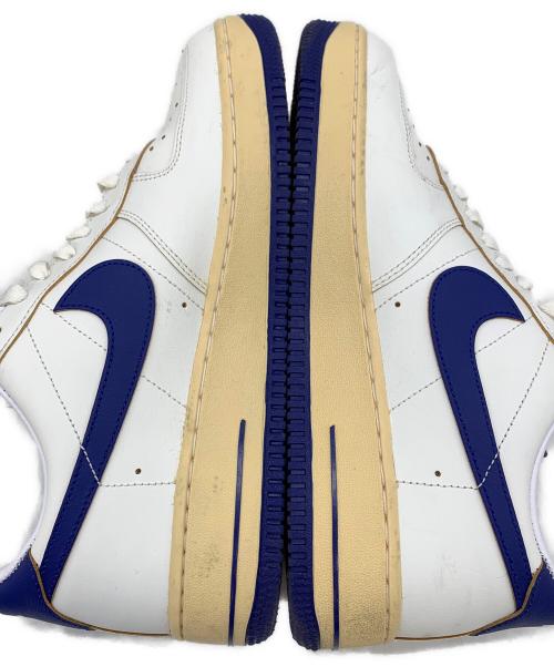 NIKE（ナイキ）NIKE (ナイキ) スニーカー ホワイト サイズ:28の古着・服飾アイテム