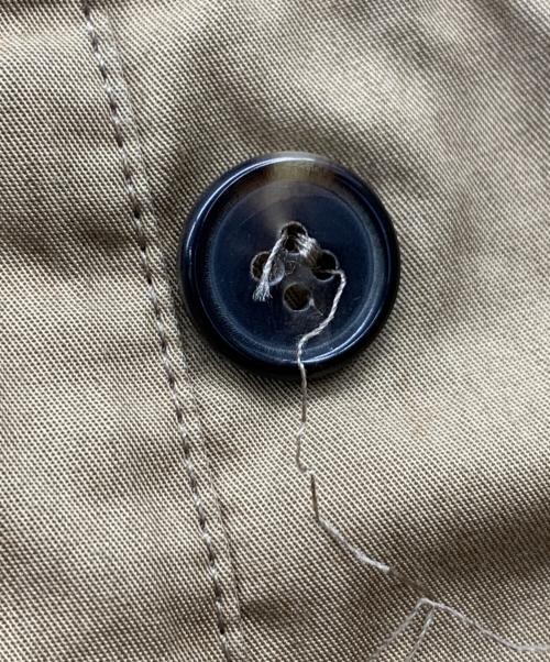 MARNI（マルニ）MARNI (マルニ) ウエストシャーリング ボタンフライ マルチポケット ストレッチパンツ ベージュ サイズ:44の古着・服飾アイテム