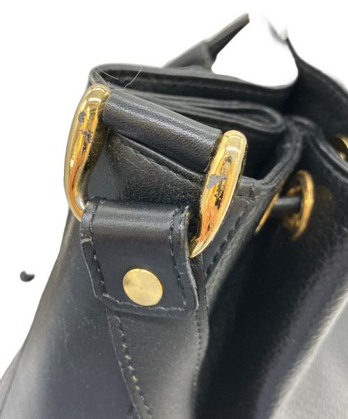 Burberry's（バーバリー）Burberry's (バーバリーズ) 巾着ショルダーバッグ ブラックの古着・服飾アイテム