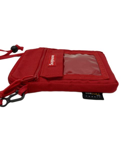 SUPREME（シュプリーム）Supreme (シュプリーム) ショルダーポーチ レッドの古着・服飾アイテム