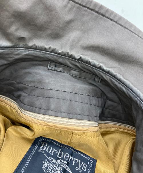 Burberry's（バーバリー）Burberry's (バーバリーズ) トレンチコート ブラウン サイズ:-の古着・服飾アイテム