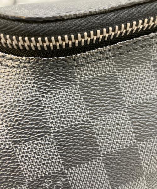 LOUIS VUITTON（ルイ ヴィトン）LOUIS VUITTON (ルイ ヴィトン) トワレ・ポーチ ブラックの古着・服飾アイテム