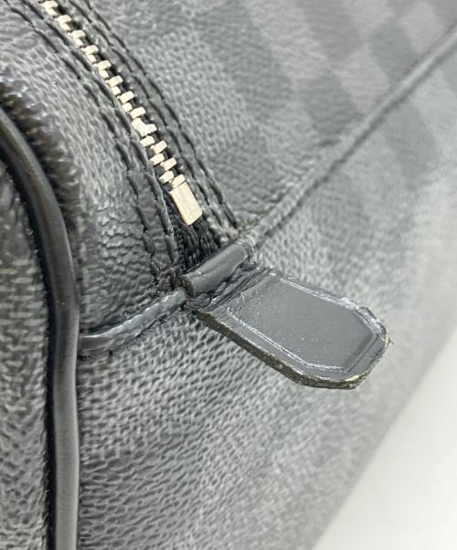 LOUIS VUITTON（ルイ ヴィトン）LOUIS VUITTON (ルイ ヴィトン) トワレ・ポーチ ブラックの古着・服飾アイテム