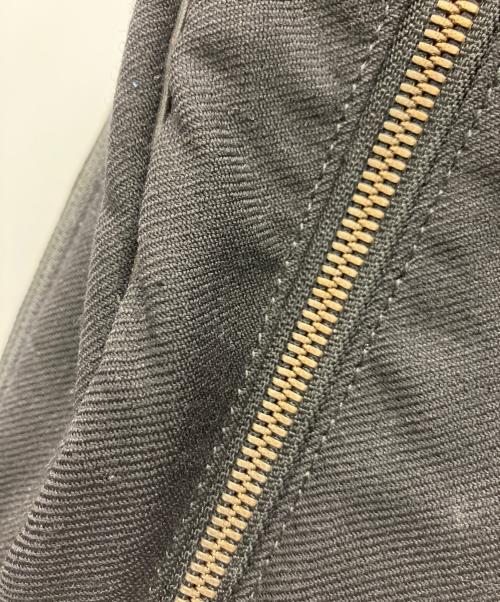 PORTER（ポーター）PORTER (ポーター) スリングショルダーバッグ ブラックの古着・服飾アイテム