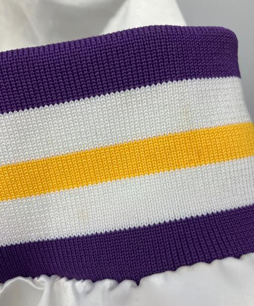 MITCHELL & NESS（ミッチェルアンドネス）MITCHELL & NESS (ミッチェルアンドネス) スタジャン パープル サイズ:Lの古着・服飾アイテム