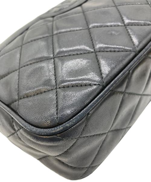 CHANEL（シャネル）CHANEL (シャネル) ショルダーバッグ ブラックの古着・服飾アイテム