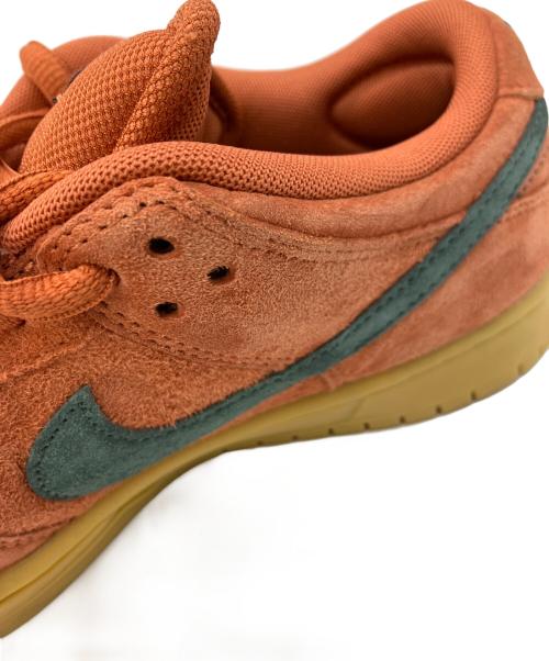 NIKE（ナイキ）NIKE (ナイキ) スニーカー ブラウン サイズ:26.5の古着・服飾アイテム