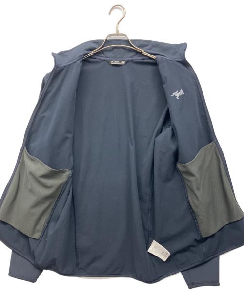 ARC'TERYX（アークテリクス）ARC'TERYX (アークテリクス) KYANITE LIGHTWEIGHT JACKET ネイビー サイズ:Mの古着・服飾アイテム