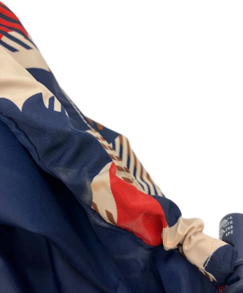 A BATHING APE（ア ベイシング エイプ）A BATHING APE (ア ベイシング エイプ) スノボジャケット ネイビー×レッド サイズ:Sの古着・服飾アイテム