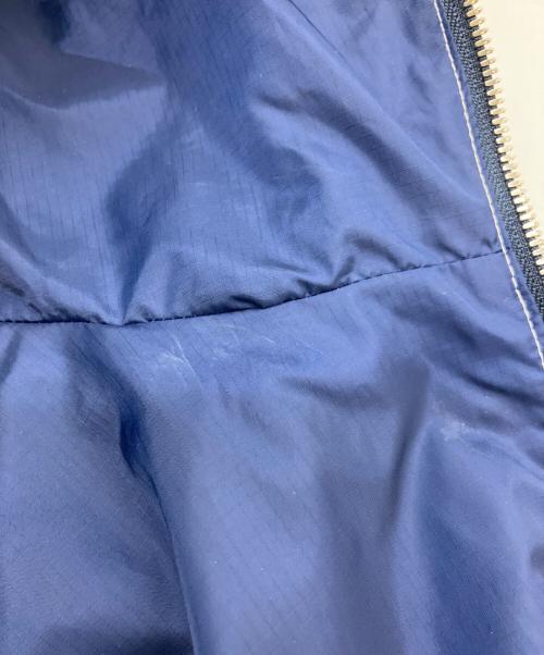 A BATHING APE（ア ベイシング エイプ）A BATHING APE (ア ベイシング エイプ) スノボジャケット ネイビー×レッド サイズ:Sの古着・服飾アイテム