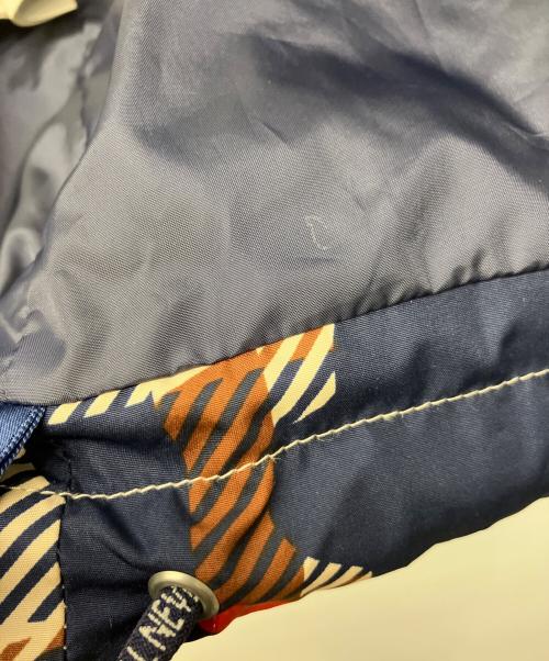 A BATHING APE（ア ベイシング エイプ）A BATHING APE (ア ベイシング エイプ) スノボジャケット ネイビー×レッド サイズ:Sの古着・服飾アイテム