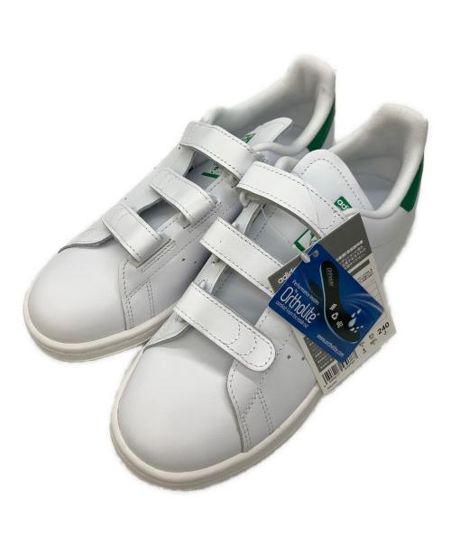 adidas（アディダス）adidas (アディダス) スニーカー ホワイト×グリーン サイズ:24の古着・服飾アイテム