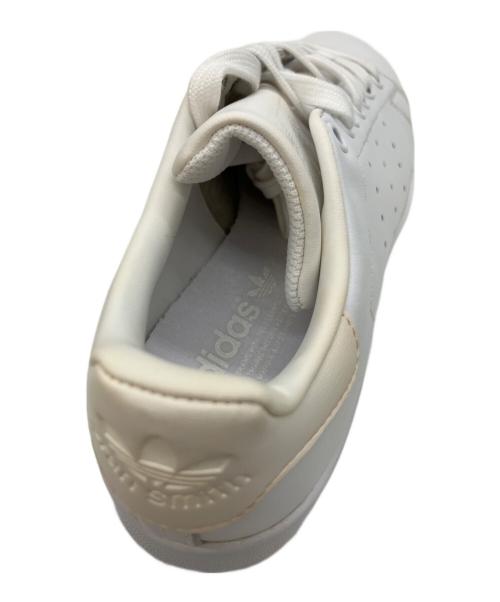 adidas Originals（アディダスオリジナル）adidas originals (アディダスオリジナル) スニーカー ホワイト サイズ:24.5の古着・服飾アイテム