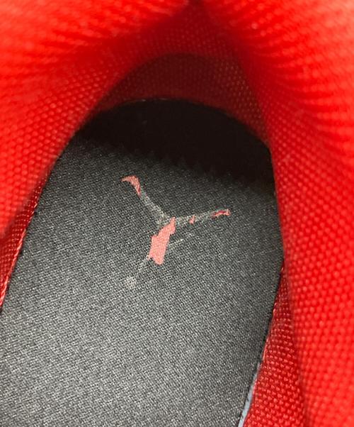 NIKE（ナイキ）NIKE (ナイキ) ミッドカットスニーカー ブラック×レッド サイズ:245の古着・服飾アイテム