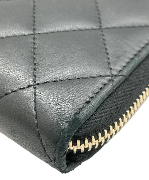 CHANEL（シャネル）CHANEL (シャネル) ラウンドファスナー長財布 ブラックの古着・服飾アイテム