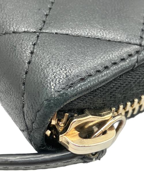 CHANEL（シャネル）CHANEL (シャネル) ラウンドファスナー長財布 ブラックの古着・服飾アイテム