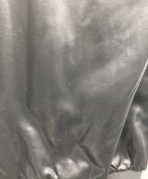 adidas（アディダス）adidas (アディダス) トラックジャケット ブラック×ゴールド サイズ:2XLの古着・服飾アイテム