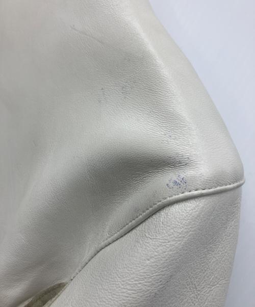 AVIREX（アヴィレックス）AVIREX (アヴィレックス) シングルライダース  ホワイト×グレー サイズ:Mの古着・服飾アイテム