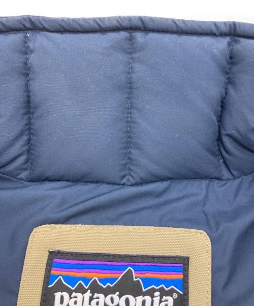 Patagonia（パタゴニア）Patagonia (パタゴニア) ダウンベスト ネイビー×カーキ サイズ:Sの古着・服飾アイテム