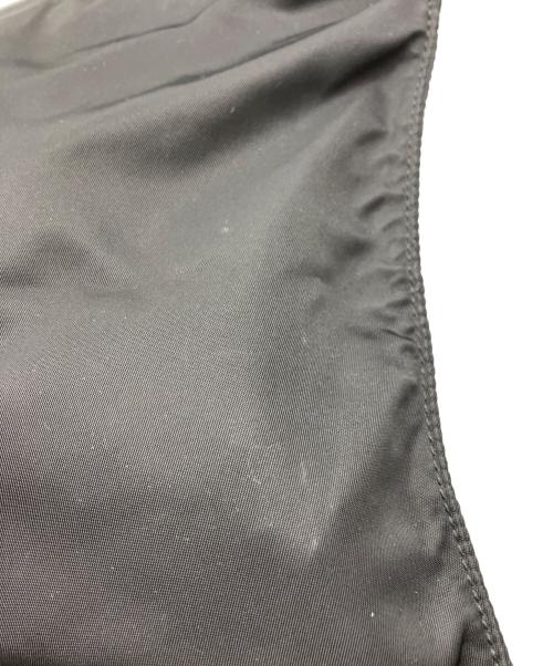 PRADA（プラダ）PRADA (プラダ) ナイロンショルダーバッグ ブラックの古着・服飾アイテム