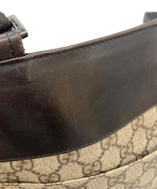 GUCCI（グッチ）GUCCI (グッチ) ショルダーバッグ ダークブラウン×ベージュの古着・服飾アイテム