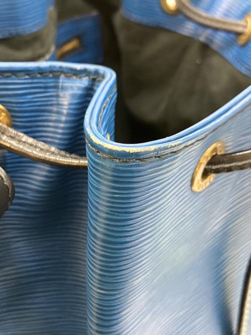 LOUIS VUITTON（ルイ ヴィトン）LOUIS VUITTON (ルイ ヴィトン) ショルダーバッグ ブルーの古着・服飾アイテム