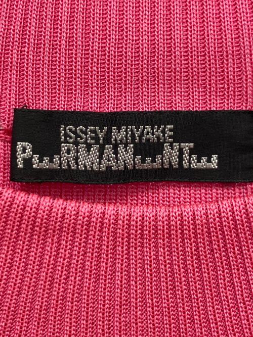 ISSEY MIYAKE（イッセイミヤケ）ISSEY MIYAKE (イッセイミヤケ) 薄手ニット ピンク サイズ:Mの古着・服飾アイテム