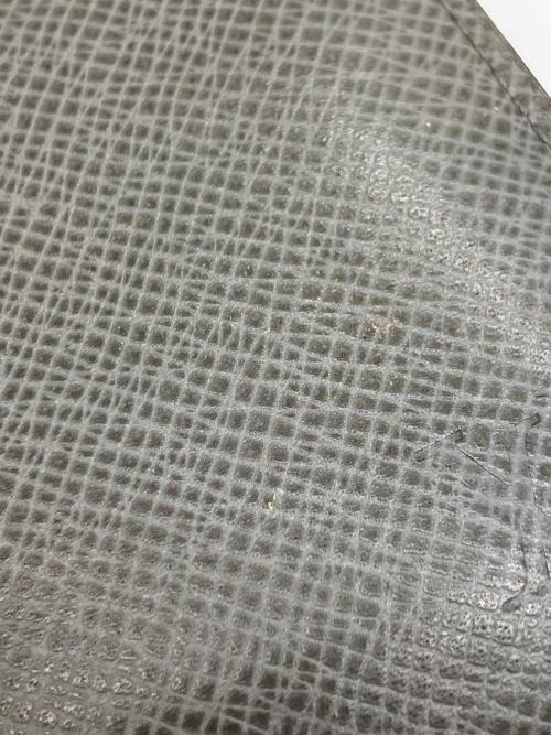 LOUIS VUITTON（ルイ ヴィトン）LOUIS VUITTON (ルイ ヴィトン) 札入れ グレーの古着・服飾アイテム