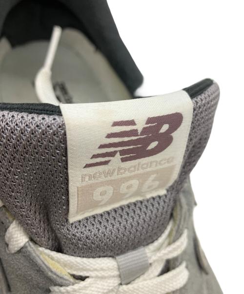NEW BALANCE（ニューバランス）NEW BALANCE (ニューバランス) スニーカー グレー×ブラウン サイズ:28の古着・服飾アイテム