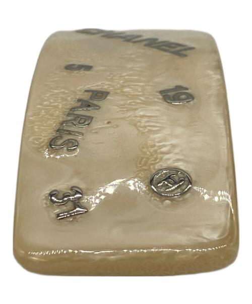 CHANEL（シャネル）CHANEL (シャネル) バレッタ アイボリーの古着・服飾アイテム