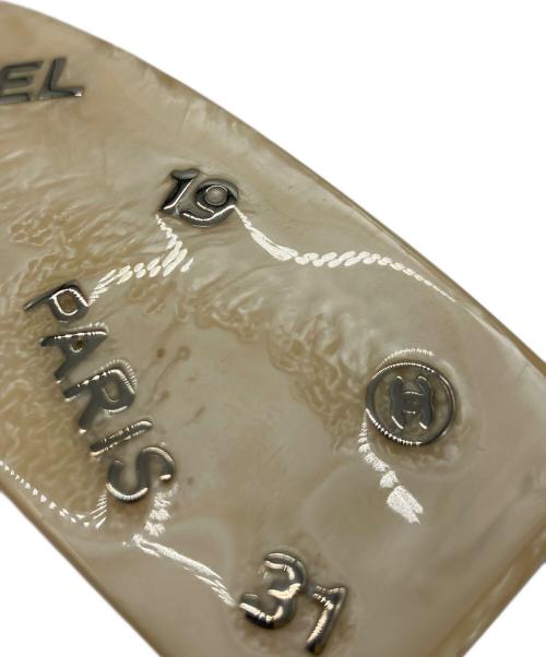 CHANEL（シャネル）CHANEL (シャネル) バレッタ アイボリーの古着・服飾アイテム