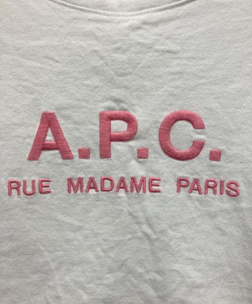 A.P.C.（アーペーセー）A.P.C. (アーペーセー) 半袖Tシャツ ホワイト×ピンク サイズ:Sの古着・服飾アイテム
