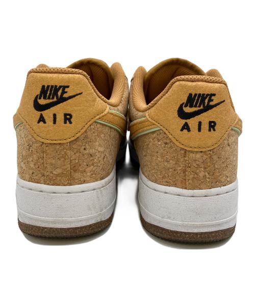NIKE（ナイキ）NIKE (ナイキ) AIR FORCE 1 07 PREMIUM ブラウン サイズ:27の古着・服飾アイテム