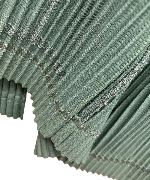 HOMME PLISSE ISSEY MIYAKE（オム プリッセ イッセイ ミヤケ）HOMME PLISSE ISSEY MIYAKE (オム プリッセ イッセイ ミヤケ) ジップパーカー グリーン サイズ:2の古着・服飾アイテム