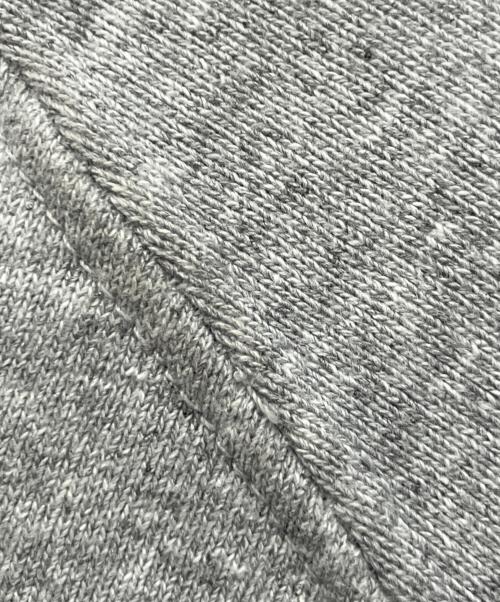 SUPREME（シュプリーム）SUPREME (シュプリーム) Small Box Raglan Crewneck グレー サイズ:Mの古着・服飾アイテム