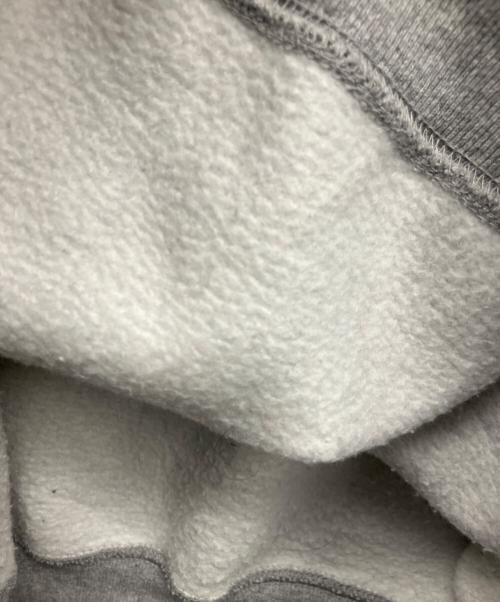 SUPREME（シュプリーム）SUPREME (シュプリーム) Small Box Raglan Crewneck グレー サイズ:Mの古着・服飾アイテム