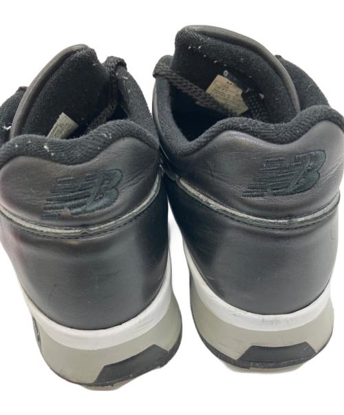 NEW BALANCE（ニューバランス）NEW BALANCE (ニューバランス) スニーカー ブラック×ホワイト サイズ:61/2の古着・服飾アイテム