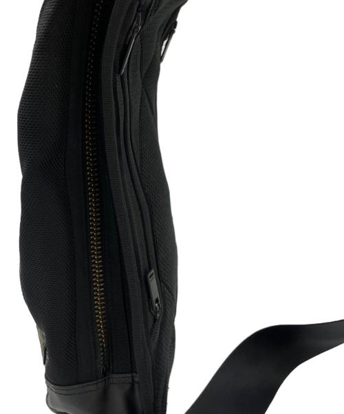 PORTER（ポーター）PORTER (ポーター) ヒートスリングバッグ ブラックの古着・服飾アイテム