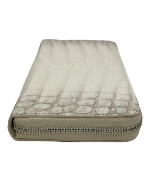 RODANIA（ロダニア）RODANIA (ロダニア) ラウンドファスナー長財布 ホワイトの古着・服飾アイテム