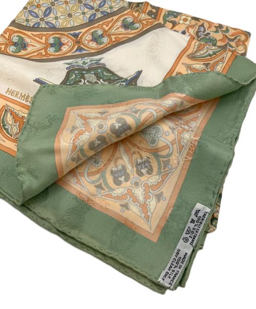 HERMES（エルメス）HERMES (エルメス) シルクスカーフ グリーン×オレンジの古着・服飾アイテム