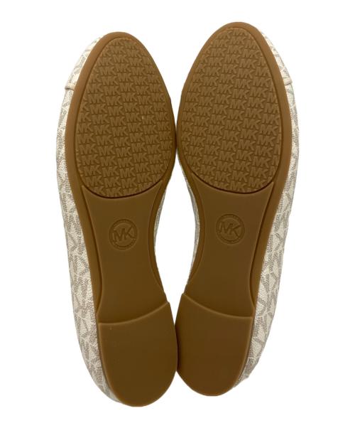 MICHAEL KORS（マイケル・コース）MICHAEL KORS (マイケル・コース) パンプス ホワイト サイズ:7Wの古着・服飾アイテム